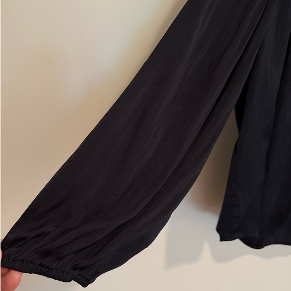 Banana Republic Black Long Sleeve Blouse, Size XXL - Picture 7 of 8
